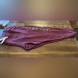 Calvin Klein Maroon sweatpants joggers - XL